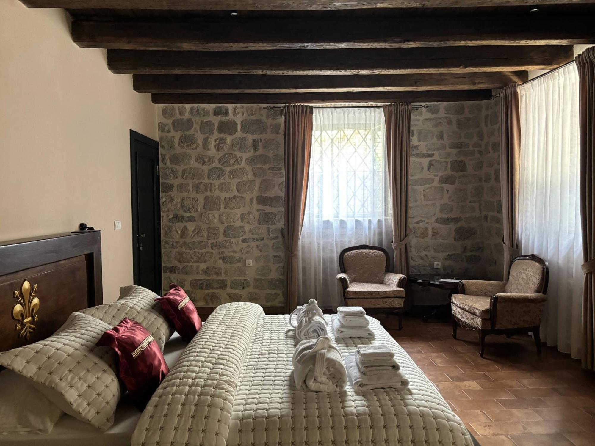 Kazin Supreme Hotel Kotor Luaran gambar